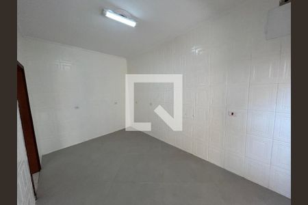 Casa para alugar com 120m², 6 quartos e 2 vagas Casa para alugar com 120m², 6 quartos e 2 vagasCasa 4