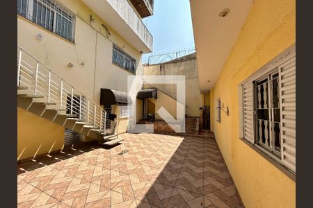 Casa para alugar com 120m², 6 quartos e 2 vagas Casa para alugar com 120m², 6 quartos e 2 vagasQuintal