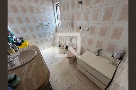 Casa para alugar com 120m², 6 quartos e 2 vagas Casa para alugar com 120m², 6 quartos e 2 vagasCasa 1