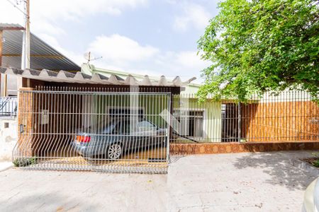 Fachada de casa à venda com 2 quartos, 300m² em Parque Oratório, Santo André