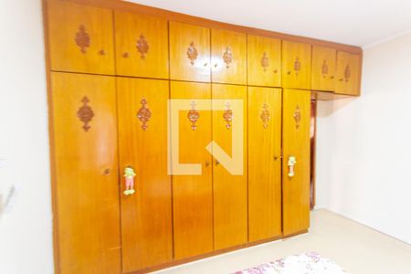Armário de casa à venda com 2 quartos, 300m² em Parque Oratório, Santo André