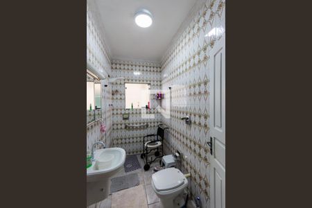 Banheiro de casa à venda com 2 quartos, 300m² em Parque Oratório, Santo André