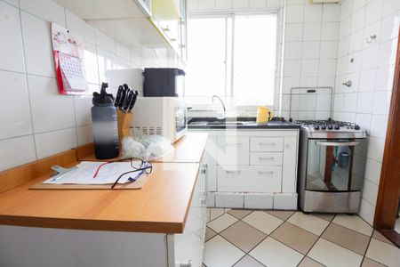 Apartamento à venda com 54m², 2 quartos e 1 vagaCozinha