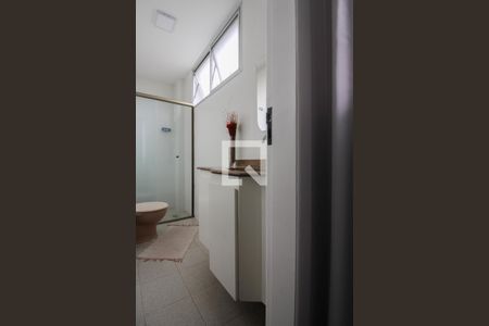 Apartamento à venda com 83m², 3 quartos e 2 vagas Apartamento à venda com 83m², 3 quartos e 2 vagasBanheiro da Suíte