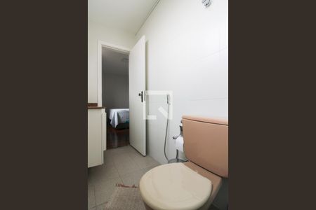 Apartamento à venda com 83m², 3 quartos e 2 vagas Apartamento à venda com 83m², 3 quartos e 2 vagasBanheiro da Suíte