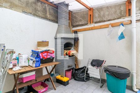 Casa à venda com 121m², 3 quartos e 2 vagas Casa à venda com 121m², 3 quartos e 2 vagasChurrasqueira