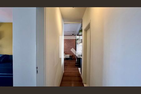 Apartamento à venda com 89m², 2 quartos e sem vagaCorredor
