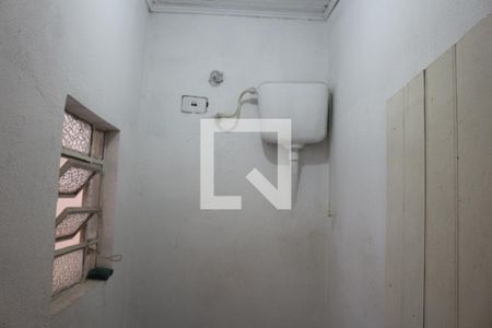 Casa à venda com 110m², 2 quartos e 1 vagaBanheiro 2