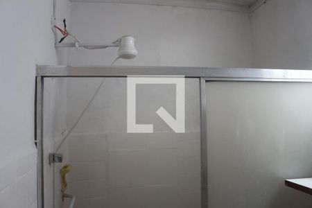 Casa à venda com 110m², 2 quartos e 1 vagaBanheiro 1