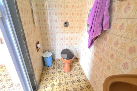 Casa à venda com 100m², 2 quartos e 2 vagasBanheiro 2