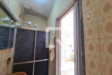 Casa à venda com 100m², 2 quartos e 2 vagasBanheiro 2