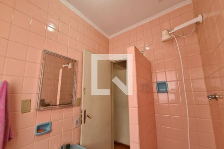 Casa à venda com 100m², 2 quartos e 2 vagasBanheiro 1