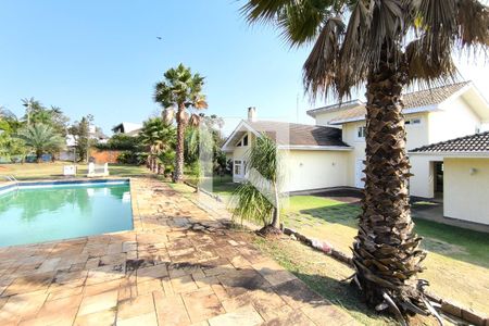 Casa de condomínio à venda com 1000m², 4 quartos e 4 vagasÁrea Externa