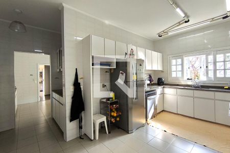 Casa de condomínio à venda com 1000m², 4 quartos e 4 vagasCozinha 