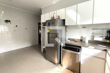 Casa de condomínio à venda com 1000m², 4 quartos e 4 vagasCozinha 