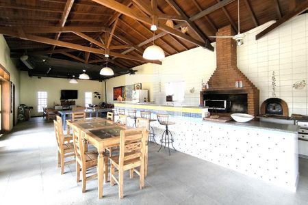 Casa de condomínio à venda com 1000m², 4 quartos e 4 vagasChurrasqueira