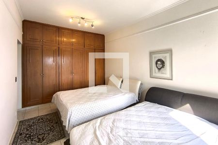 Casa de condomínio à venda com 1000m², 4 quartos e 4 vagasQuarto 4