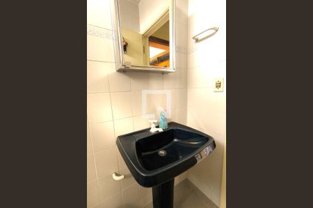 Casa de condomínio à venda com 1000m², 4 quartos e 4 vagasBanheiro 6