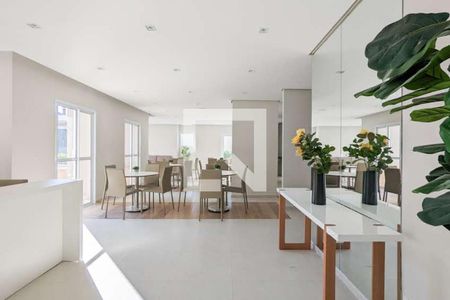 Apartamento à venda com 42m², 2 quartos e sem vagaÁrea comum - Salão de festas