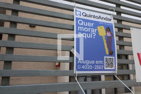 Fachada de apartamento à venda com 2 quartos, 55m² em Jardim Iva, São Paulo