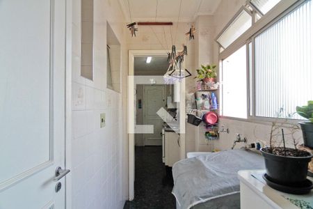 Apartamento à venda com 62m², 2 quartos e 1 vagaÁrea de Serviço