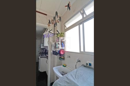 Apartamento à venda com 62m², 2 quartos e 1 vagaÁrea de Serviço