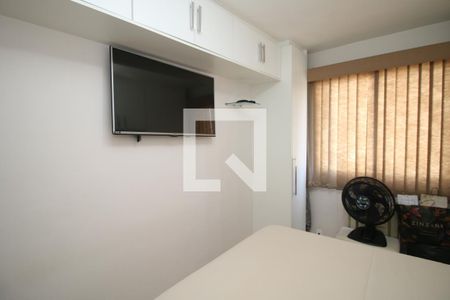 Quarto de apartamento à venda com 2 quartos, 47m² em Olaria, Rio de Janeiro