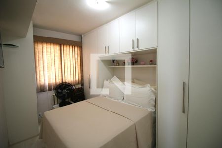 Quarto de apartamento à venda com 2 quartos, 47m² em Olaria, Rio de Janeiro