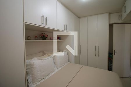 Quarto de apartamento à venda com 2 quartos, 47m² em Olaria, Rio de Janeiro