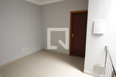 Casa para alugar com 240m², 4 quartos e 5 vagasSala 2
