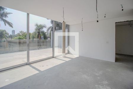 Casa à venda com 557m², 4 quartos e 3 vagas Casa à venda com 557m², 4 quartos e 3 vagasSuíte master