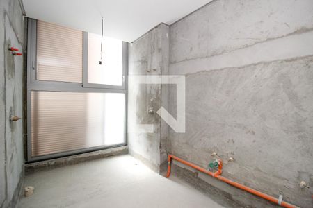 Casa à venda com 557m², 4 quartos e 3 vagas Casa à venda com 557m², 4 quartos e 3 vagasBanheiro da Suíte 1