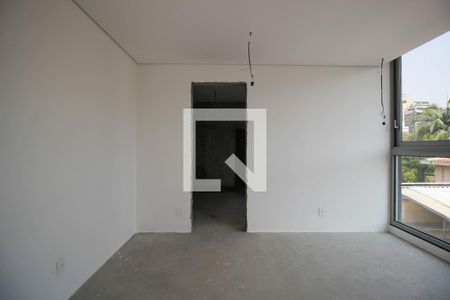 Casa à venda com 557m², 4 quartos e 3 vagas Casa à venda com 557m², 4 quartos e 3 vagasCloset 1 da suíte master