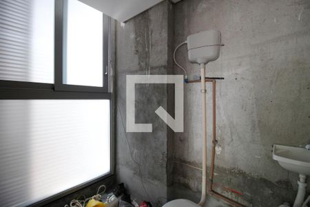 Casa à venda com 557m², 4 quartos e 3 vagas Casa à venda com 557m², 4 quartos e 3 vagasBanheiro da Suíte 3