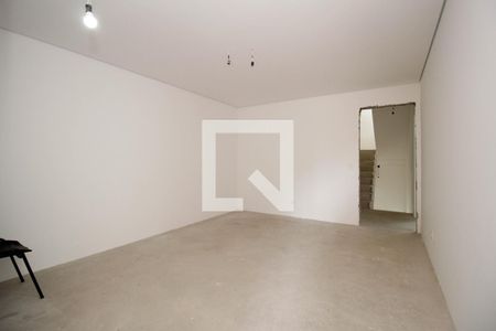 Casa à venda com 557m², 4 quartos e 3 vagas Casa à venda com 557m², 4 quartos e 3 vagasCloset da suíte 1