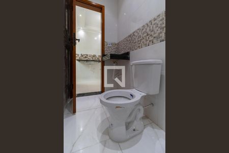 Apartamento à venda com 42m², 2 quartos e sem vagaBanheiro