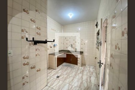 Casa à venda com 200m², 6 quartos e 3 vagasCozinha