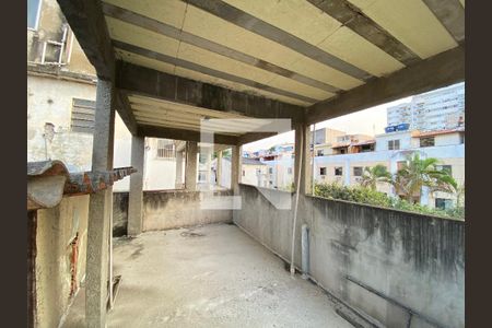 Casa à venda com 200m², 6 quartos e 3 vagasTerraço