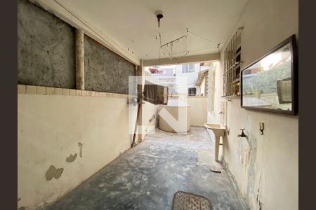 Casa à venda com 200m², 6 quartos e 3 vagasÁrea de Serviço