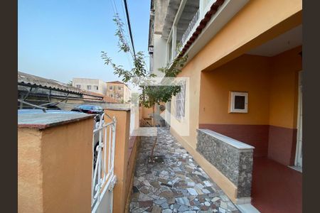 Casa à venda com 200m², 6 quartos e 3 vagasFrente