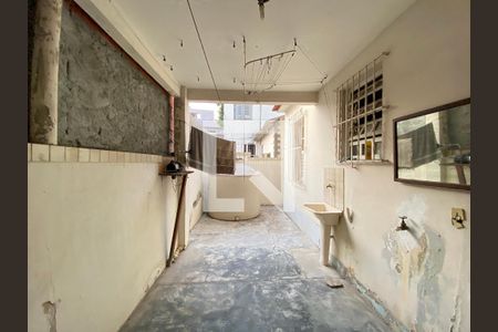 Casa à venda com 200m², 6 quartos e 3 vagasÁrea de Serviço