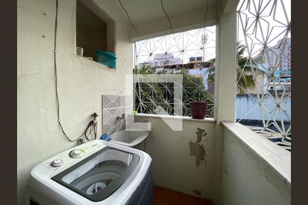 Casa à venda com 200m², 6 quartos e 3 vagasÁrea de Serviço casa 2