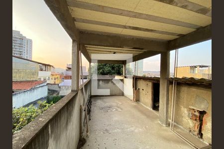 Casa à venda com 200m², 6 quartos e 3 vagasTerraço