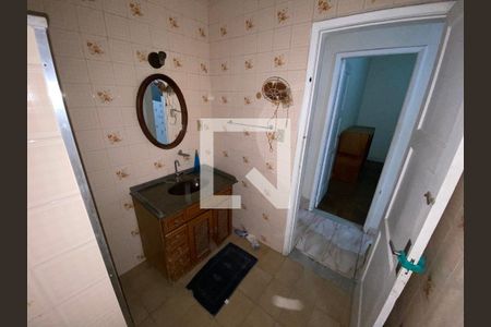 Casa à venda com 200m², 6 quartos e 3 vagasBanheiro