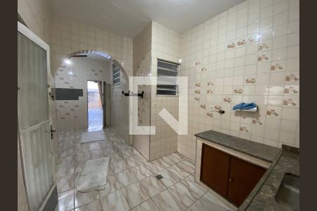 Casa à venda com 200m², 6 quartos e 3 vagasCozinha