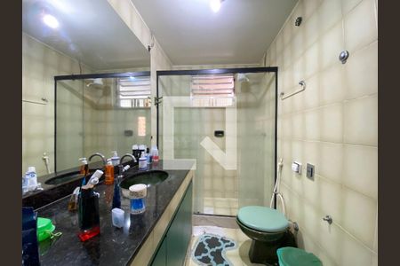 Casa à venda com 200m², 6 quartos e 3 vagasBanheiro casa 2