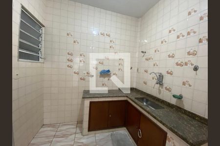 Casa à venda com 200m², 6 quartos e 3 vagasCozinha