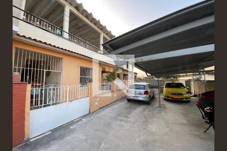 Casa à venda com 200m², 6 quartos e 3 vagasGaragem