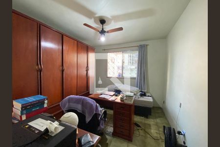 Casa à venda com 200m², 6 quartos e 3 vagasQuarto 5 casa 2