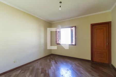 Casa à venda com 338m², 4 quartos e 4 vagasSuíte 4